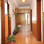 8174a Apartament