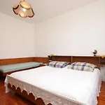 Apartament 8174a *